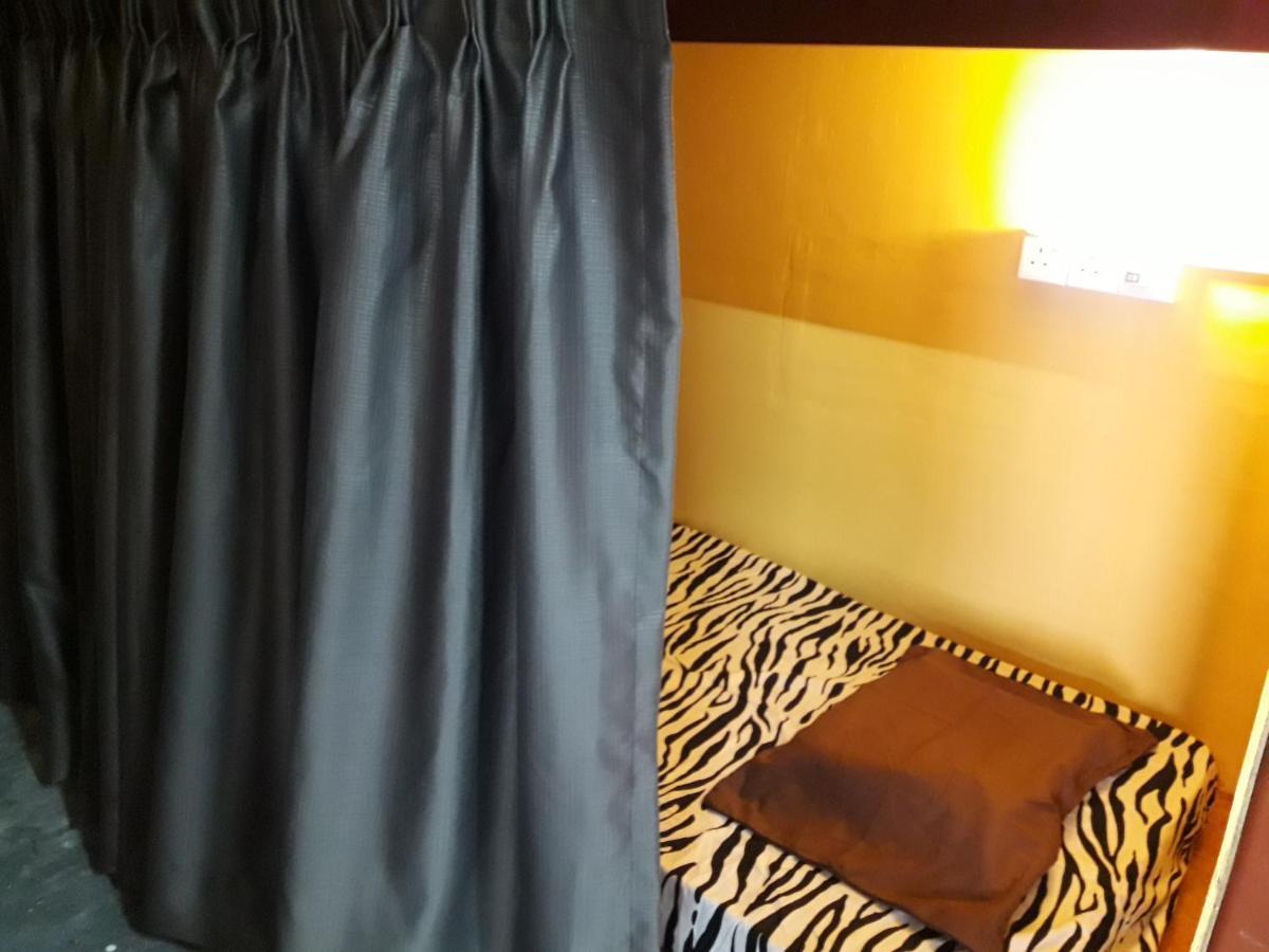 The Cave Hotell Tanah Rata Rum bild
